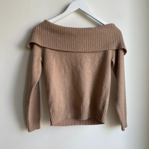 HEARTLOOM Hazel Sweater - Picture 2 of 10